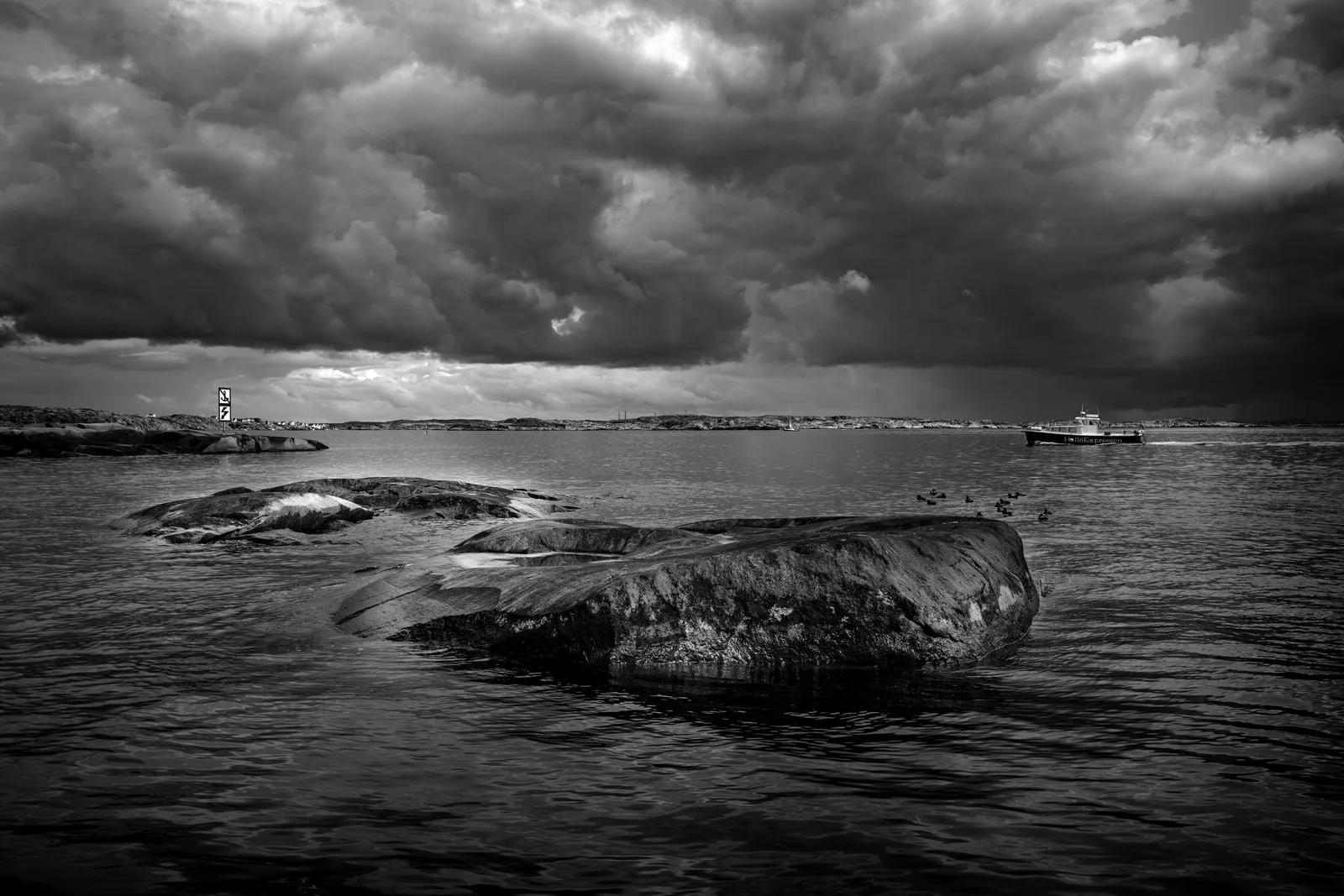 Skerries beneath a Gathering Storm