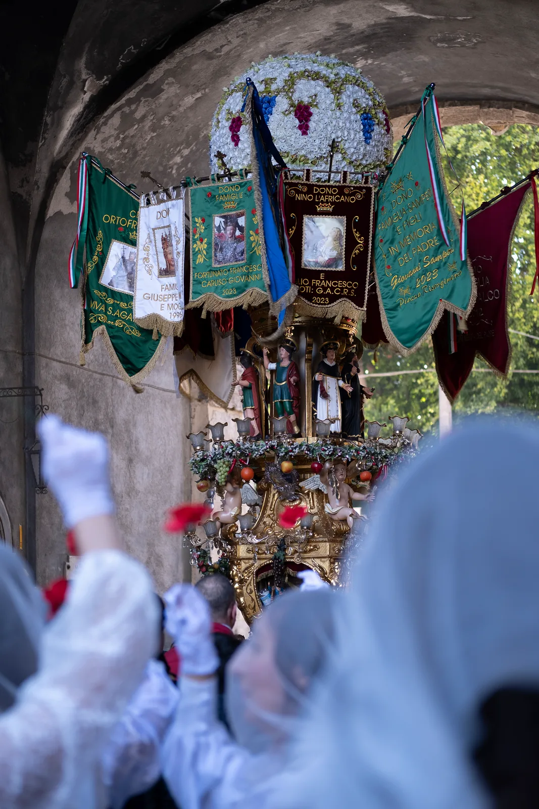 "Candelora" - Each of it represents a category of workers and is different from the otherd in decoration, weight and the type of gait the bearers give them.