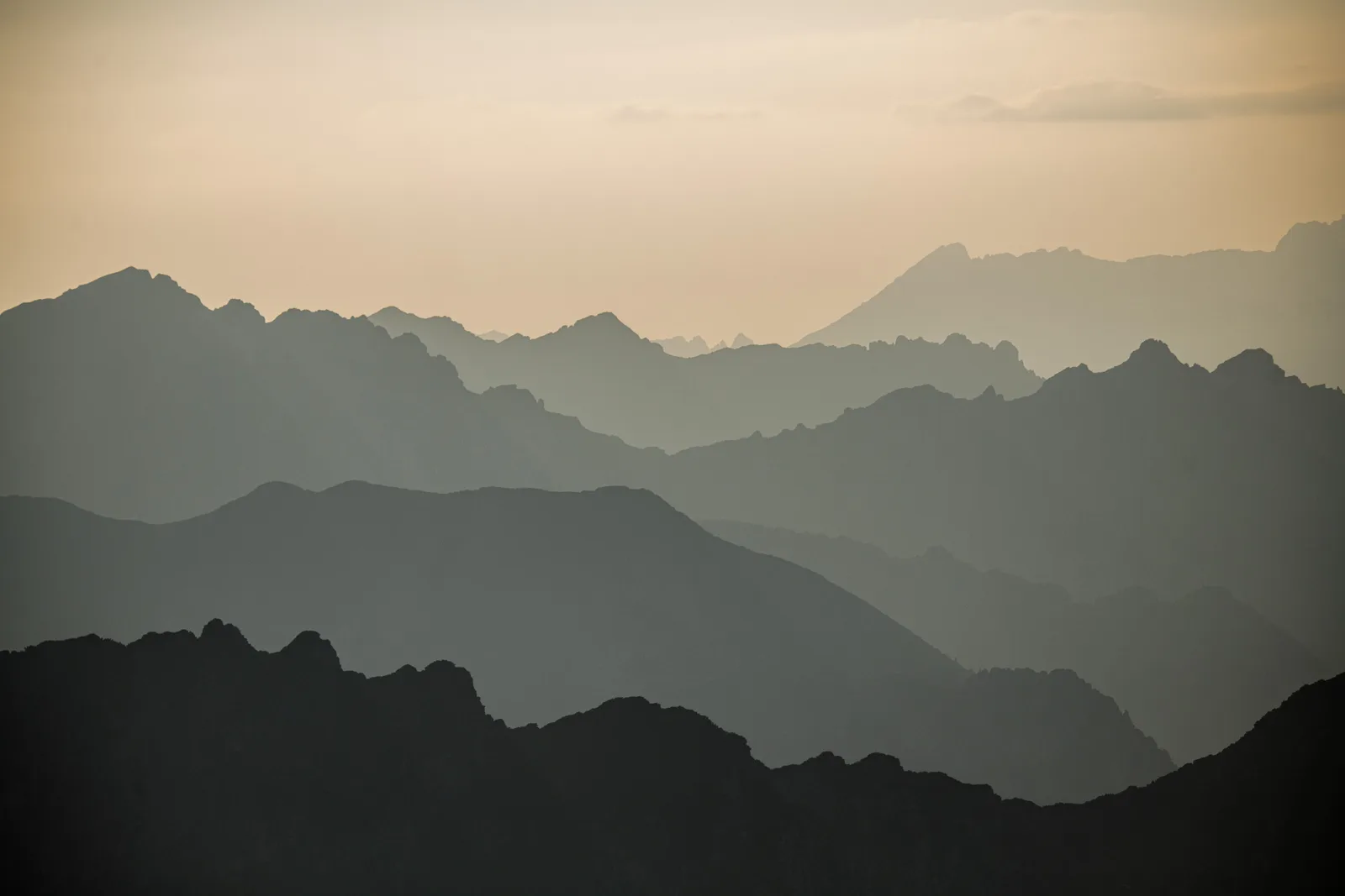 Bergshilouette Vorarlberg