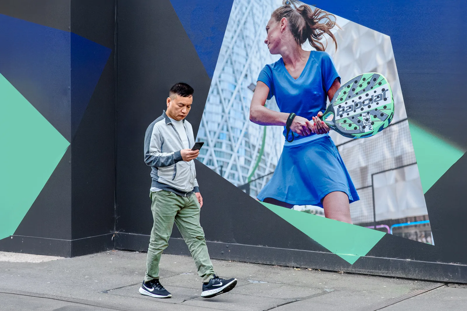 The tennis player and the man