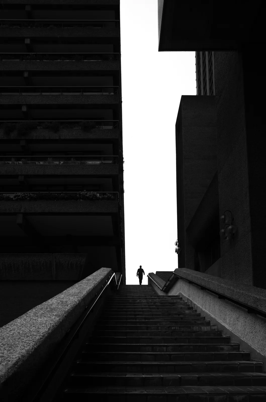 Vertical drama