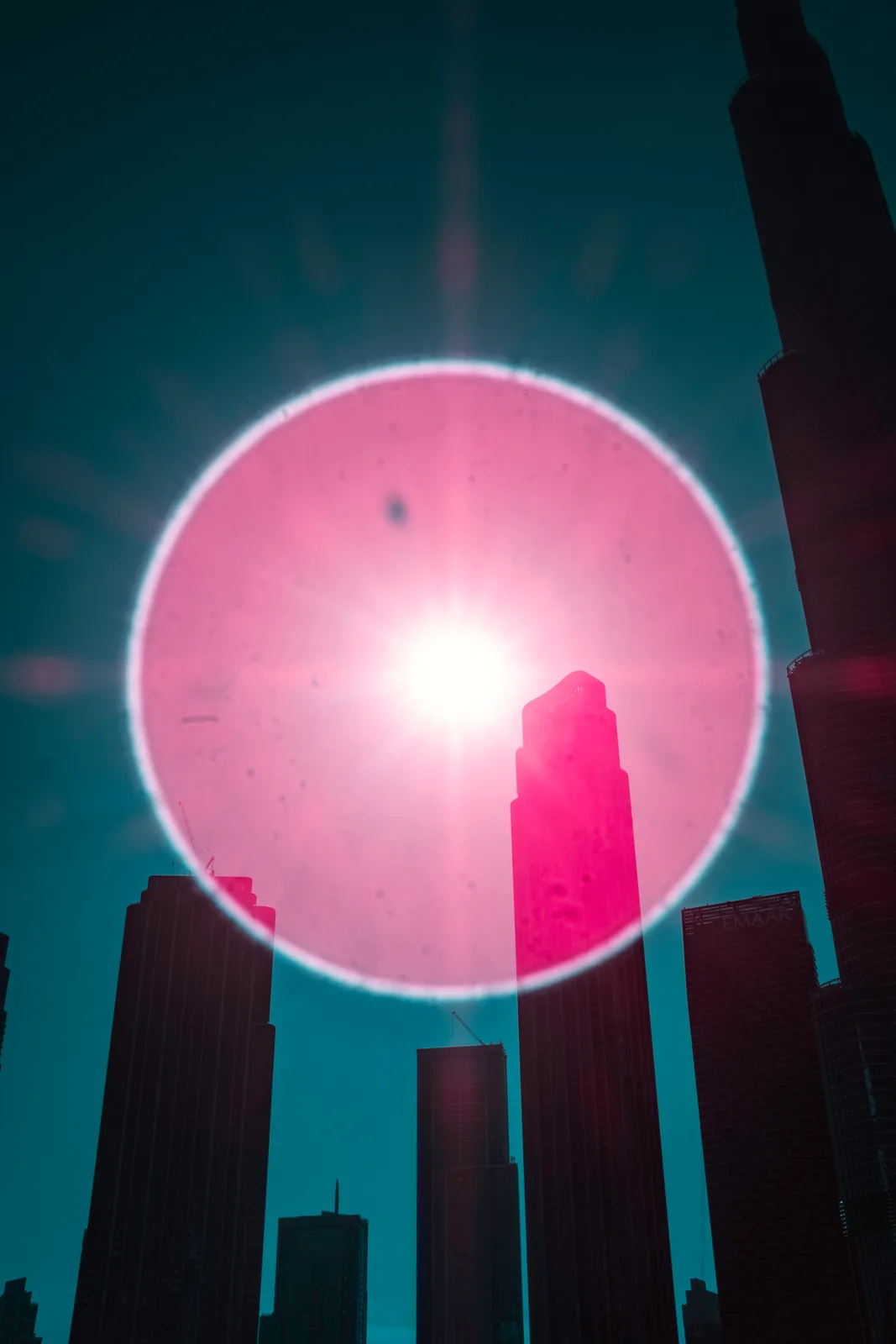 DUBAI IN THE EYE OF THE COSMIC OBSERVER
