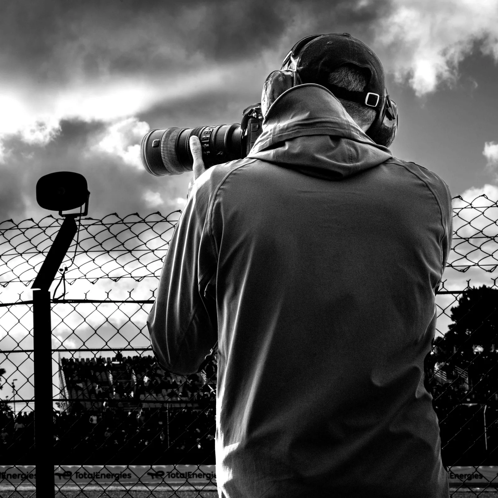 Using the long lens