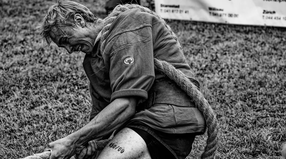 Tug-of-War 8