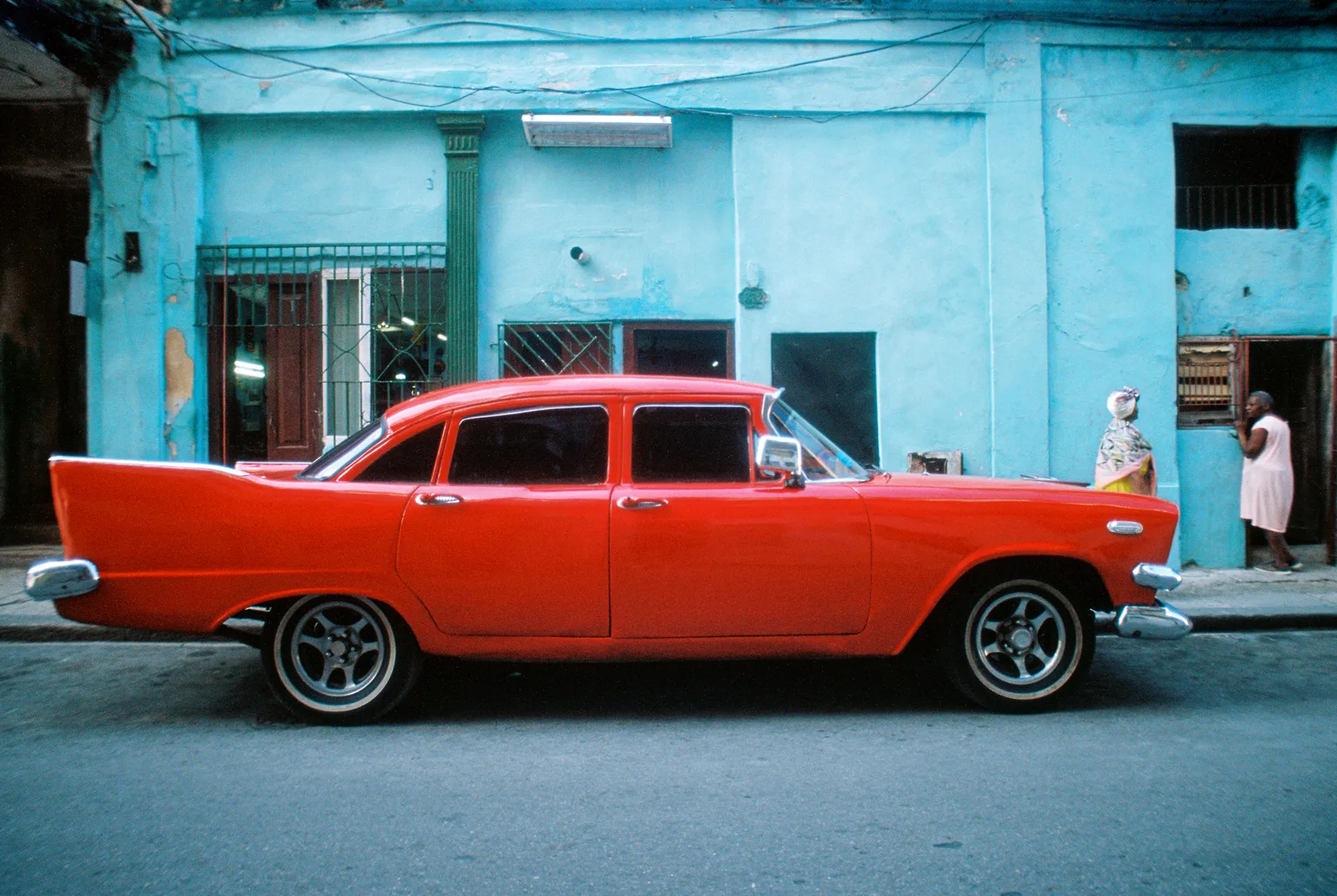 Red & Blue - Havana, Cuba