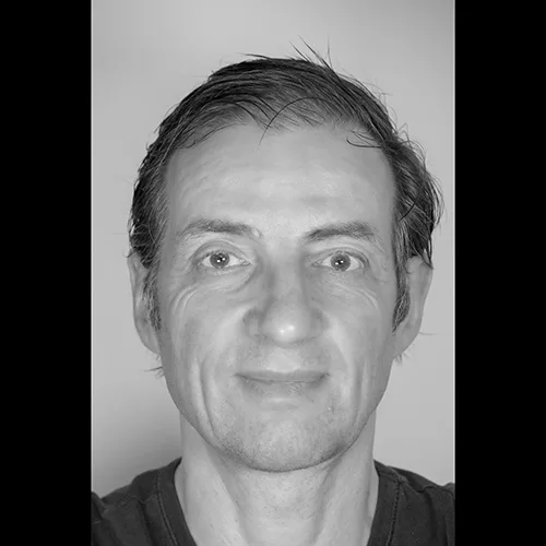 Oliver Mezger