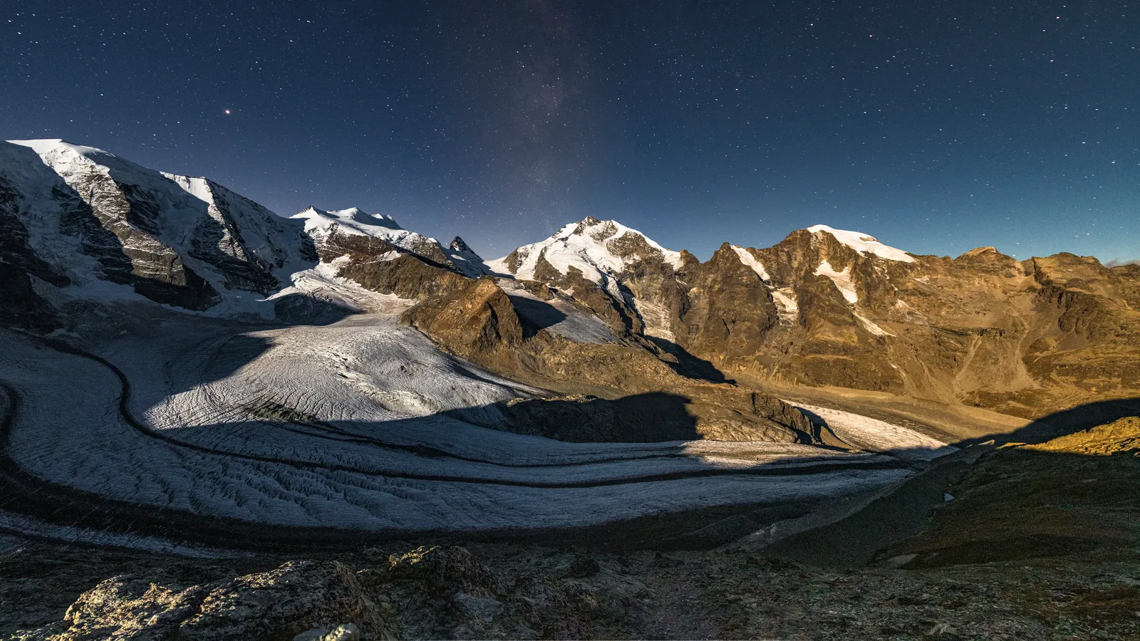 Vollmondnacht im Bernina-Massiv