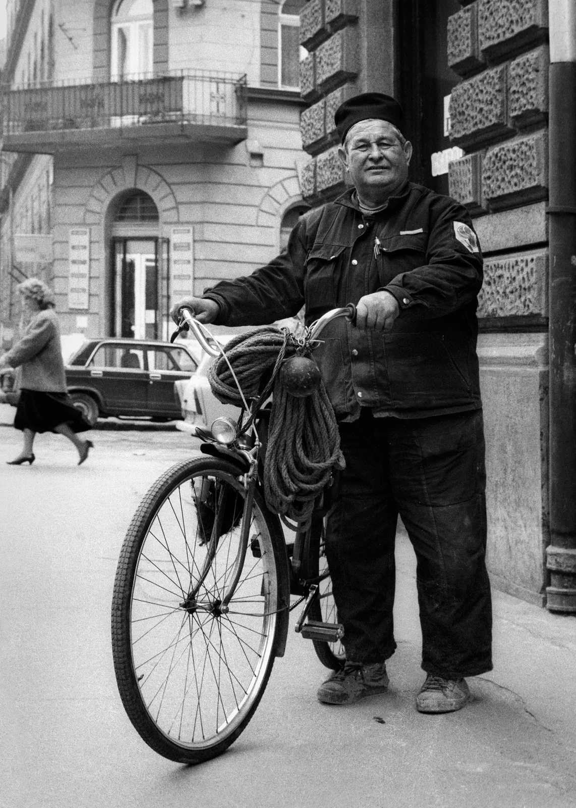 Chimney sweeper proudly presenting himself