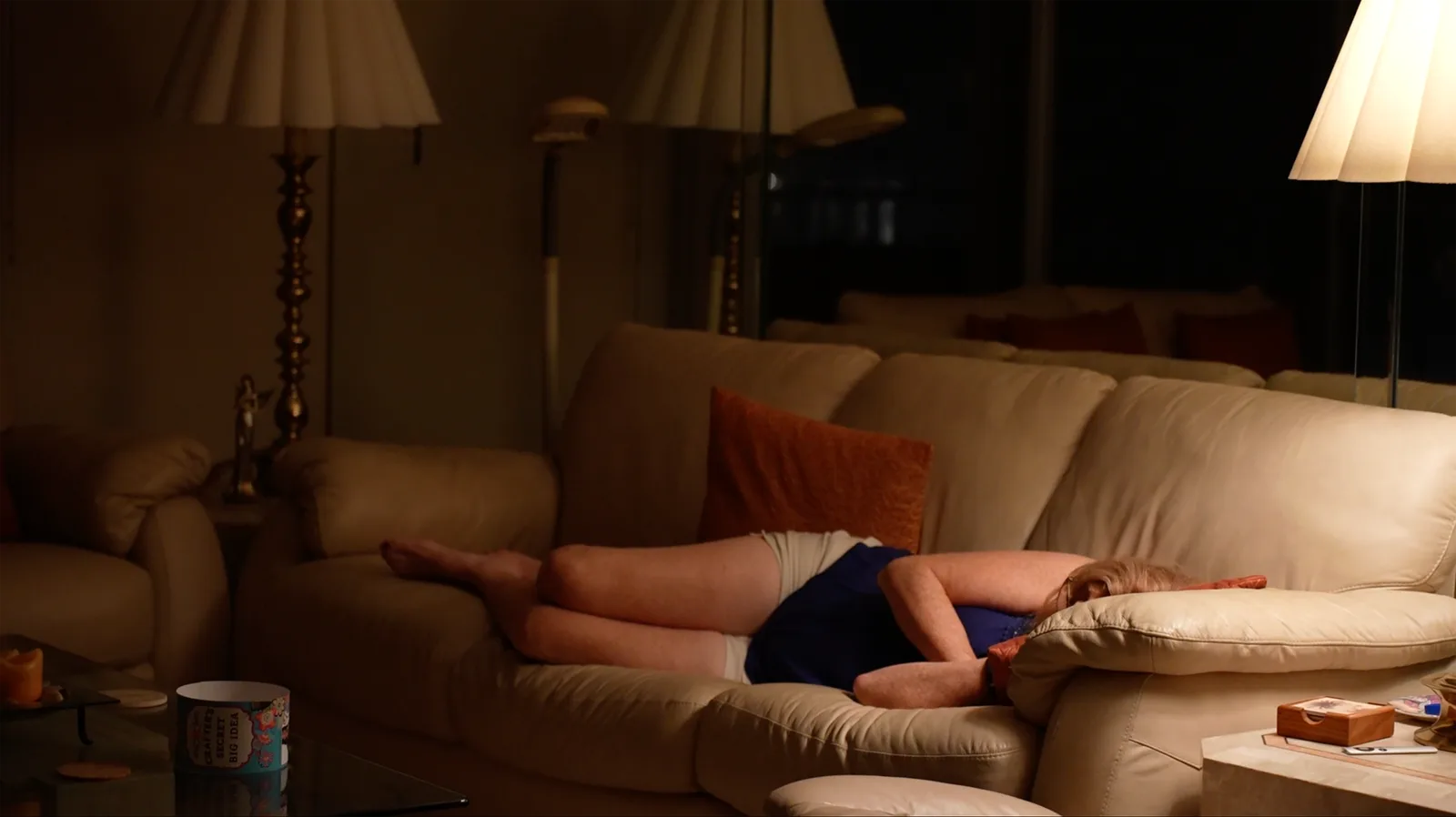 23h36