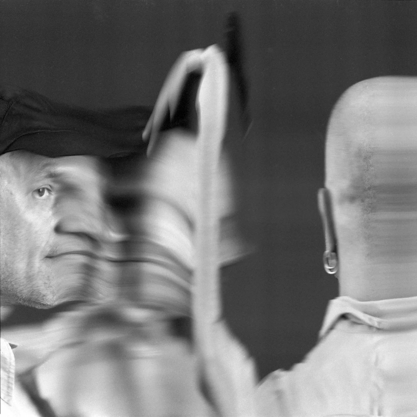 Analog “Strip”-Scan Photography of Robert Henke.